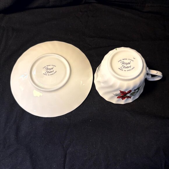 Royal Stuart Bone China Cup and Saucer - Christmas Poinsettia - Picture 4 of 4